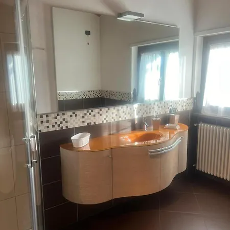 Casa Valsassina Apartmán *